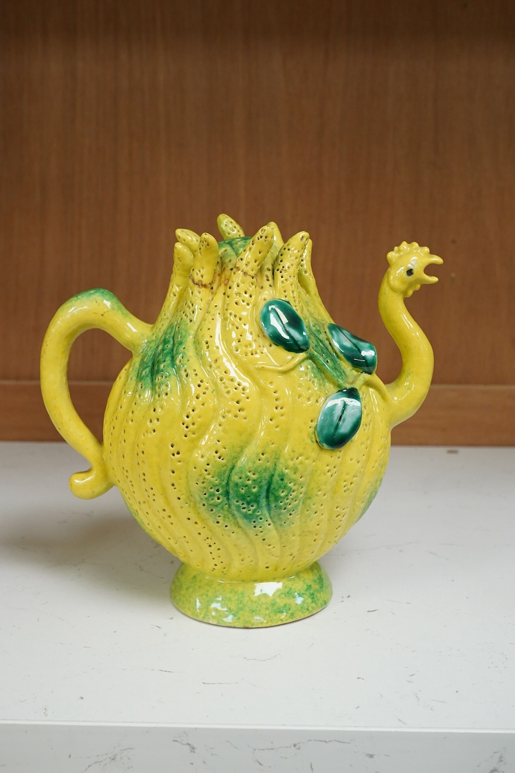 A Chinese 'Cadogan' teapot, the spout in the form of a bird, 17cm high